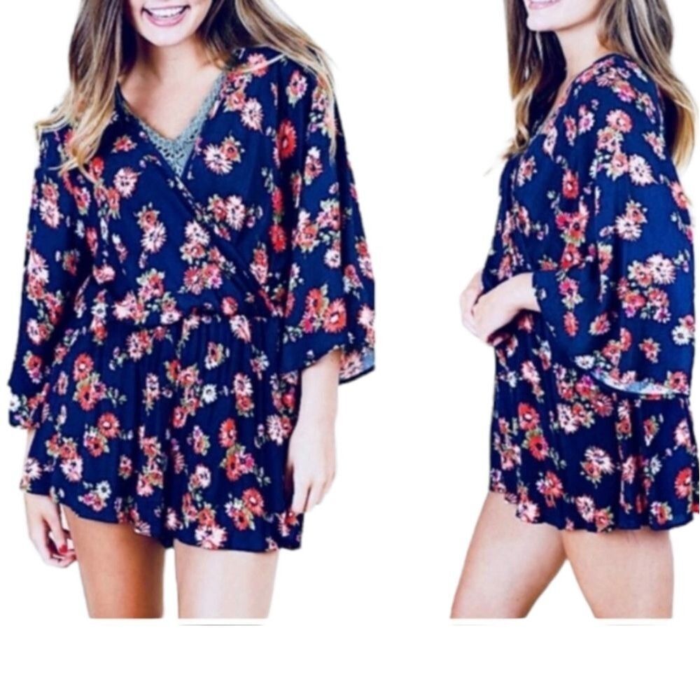 Altar'd State Blue Floral Romper Size Small